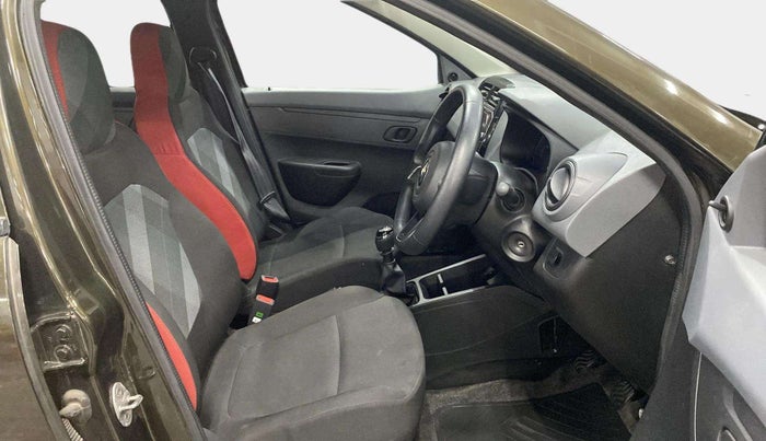 2021 Renault Kwid RXT 0.8, Petrol, Manual, 4,004 km, Right Side Front Door Cabin