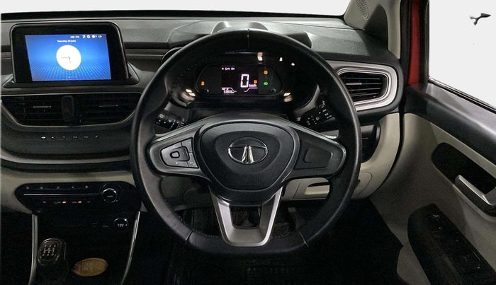 2023 Tata ALTROZ XZ PLUS O SUNROOF CNG, CNG, Manual, 15,357 km, Steering Wheel Close Up