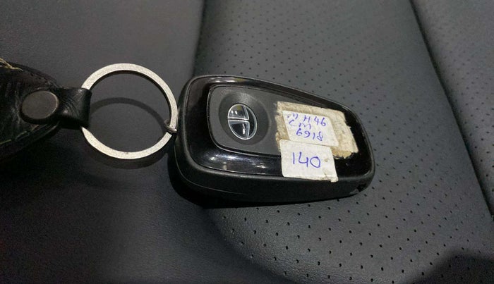 2023 Tata ALTROZ XZ PLUS O SUNROOF CNG, CNG, Manual, 15,357 km, Key Close Up