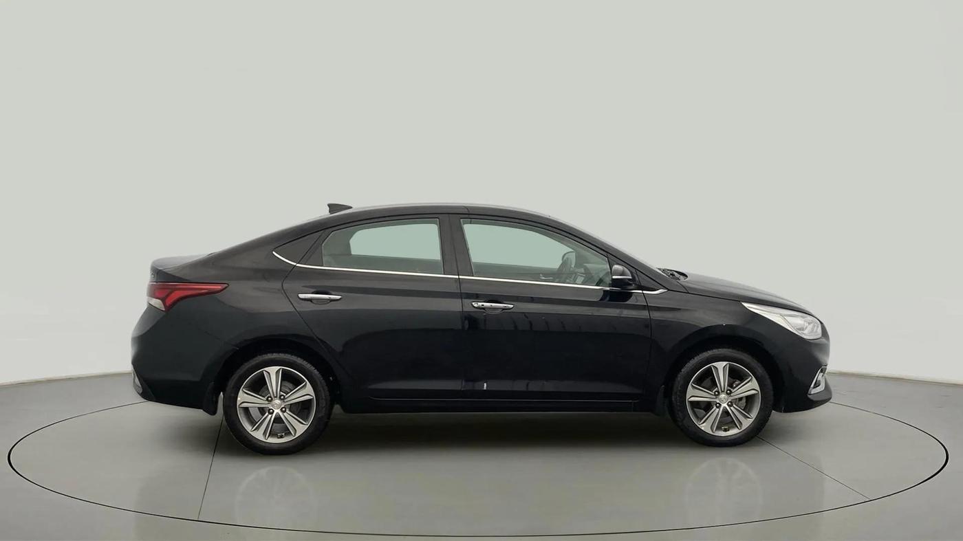 2019 Hyundai Verna 1.6 VTVT SX, Petrol, Manual, 47,842 km, Right Side View