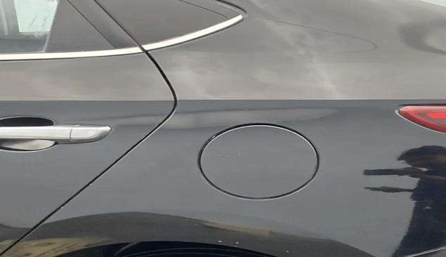 2019 Hyundai Verna 1.6 VTVT SX, Petrol, Manual, 47,842 km, Left quarter panel - Minor scratches