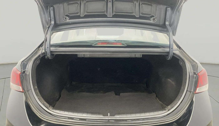 2019 Hyundai Verna 1.6 VTVT SX, Petrol, Manual, 47,842 km, Boot Open Zoomed View