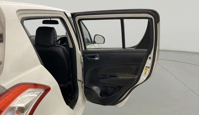2016 Maruti Swift VXI, CNG, Manual, 90,708 km, RHS Rear Door