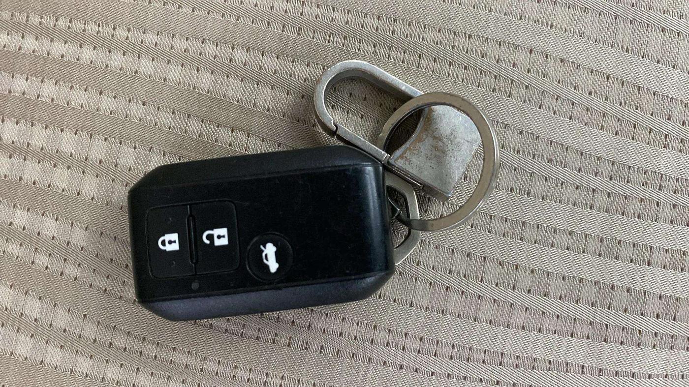 2021 Maruti Dzire ZXI Plus, Petrol, Manual, 96,039 km, Key Close Up