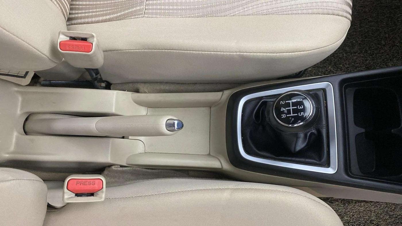 2021 Maruti Dzire ZXI Plus, Petrol, Manual, 96,039 km, Gear Lever