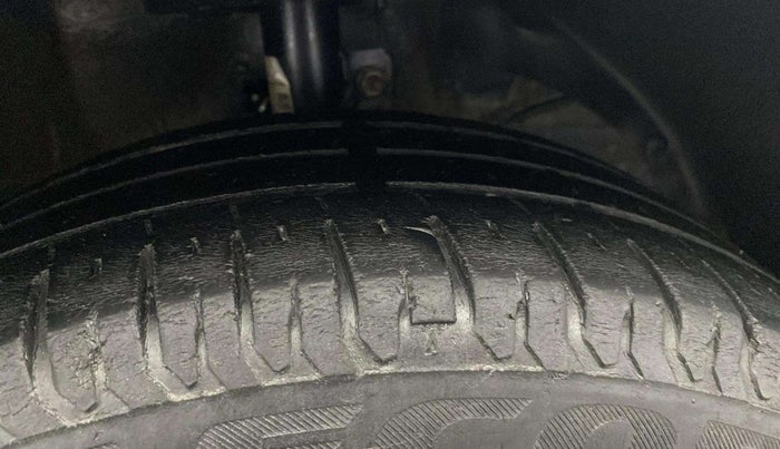 2021 Maruti Dzire ZXI Plus, Petrol, Manual, 96,039 km, Right Front Tyre Tread
