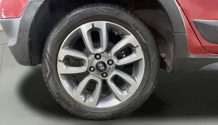 2015 Hyundai i20 Active 1.2 S, Petrol, Manual, 68,526 km, Right Rear Wheel