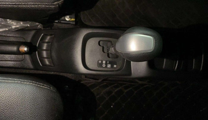 2017 Maruti Wagon R 1.0 VXI AMT, Petrol, Automatic, 6,751 km, Gear Lever