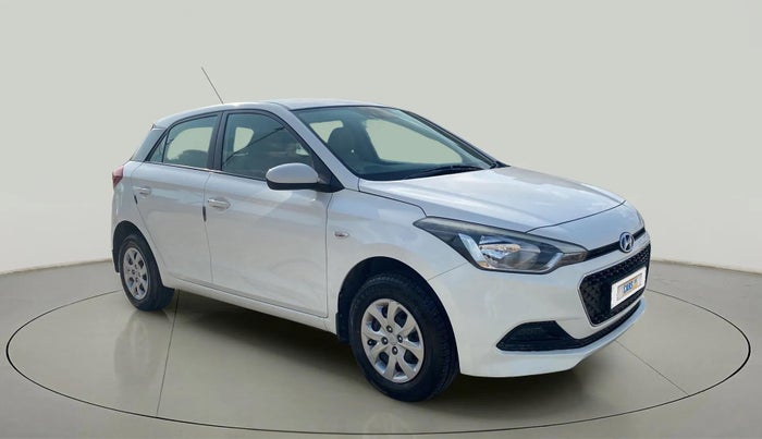 2017 Hyundai Elite i20 MAGNA EXECUTIVE 1.2, Petrol, Manual, 30,934 km, Right Front Diagonal