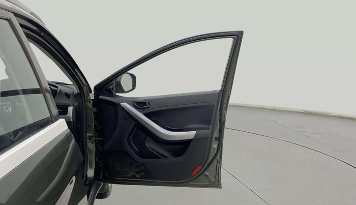 2022 Tata NEXON XM PETROL, Petrol, Manual, 35,772 km, RHS Front Door