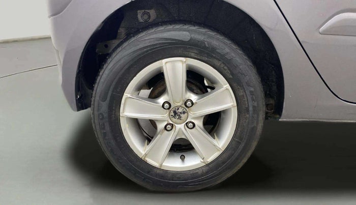 2013 Hyundai i10 SPORTZ 1.2, Petrol, Manual, 25,385 km, Right Rear Wheel