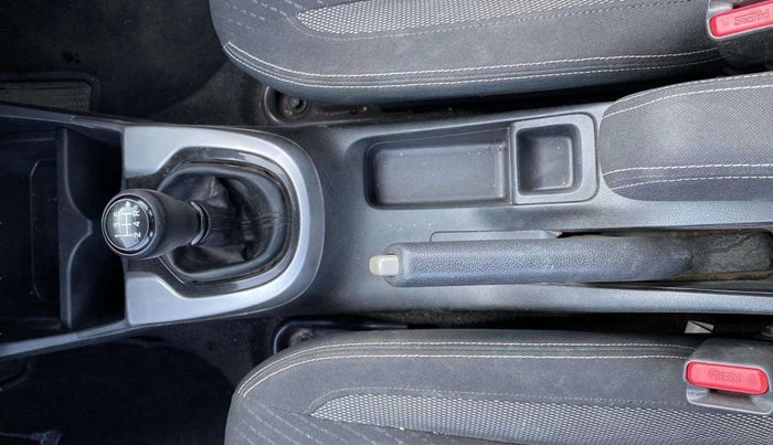2018 Honda WR-V 1.2L I-VTEC VX MT, Petrol, Manual, 31,195 km, Gear Lever