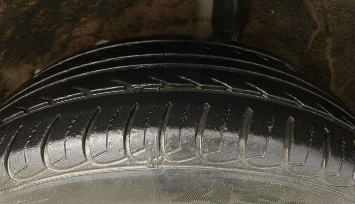 2019 Ford Ecosport TITANIUM 1.5L DIESEL, Diesel, Manual, 48,577 km, Left Rear Tyre Tread