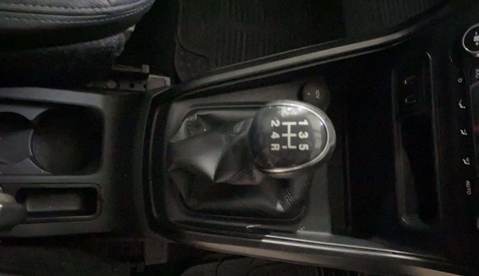 2018 Ford Ecosport TREND 1.5L DIESEL, Diesel, Manual, 68,159 km, Gear Lever