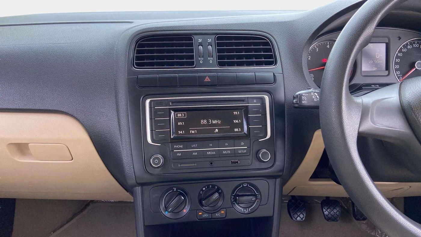 2017 Volkswagen Ameo COMFORTLINE 1.2L, Petrol, Manual, 55,745 km, Air Conditioner