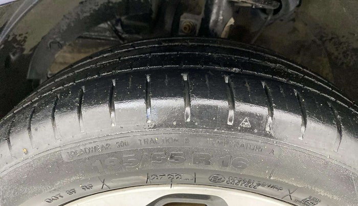 2022 Maruti Baleno ALPHA PETROL 1.2, Petrol, Manual, 50,494 km, Left Front Tyre Tread