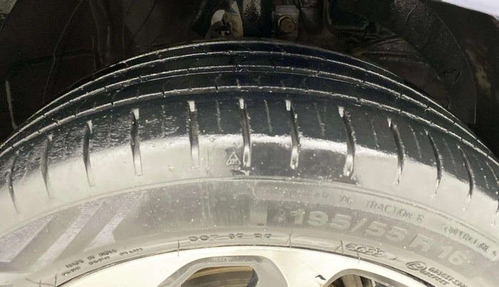 2022 Maruti Baleno ALPHA PETROL 1.2, Petrol, Manual, 50,494 km, Right Front Tyre Tread