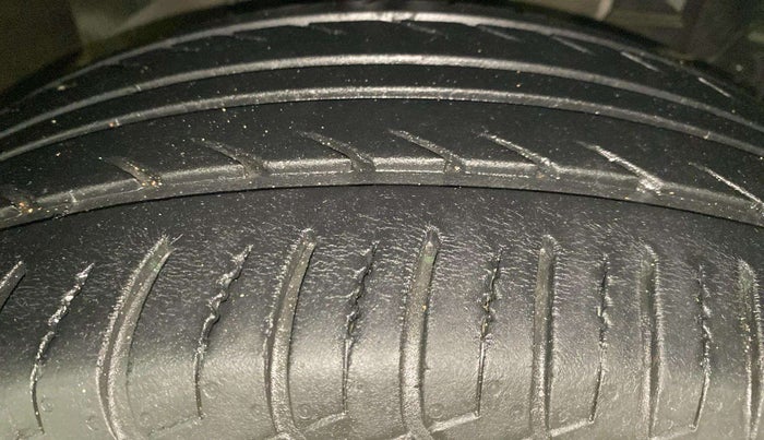 2020 Ford Ecosport TITANIUM 1.5L PETROL, Petrol, Manual, 37,921 km, Right Front Tyre Tread