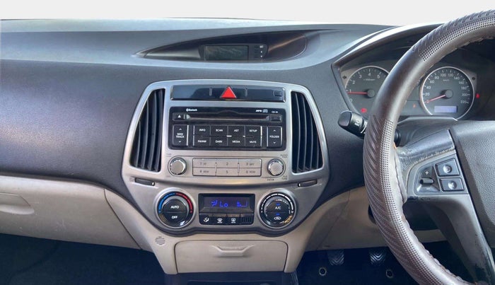2013 Hyundai i20 SPORTZ 1.2, Petrol, Manual, 77,983 km, Air Conditioner