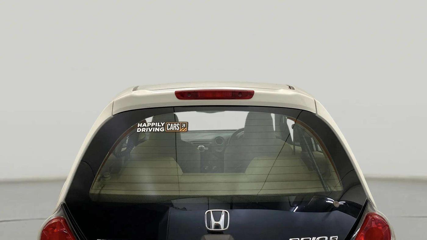 2015 Honda Brio S MT, Petrol, Manual, 66,054 km, Rear Windshield
