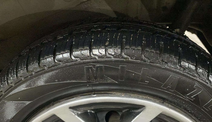 2013 Maruti Wagon R 1.0 VXI, Petrol, Manual, 29,774 km, Left Rear Tyre Tread