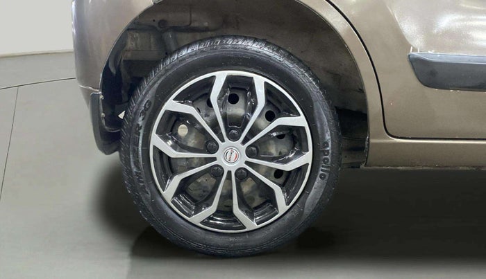 2013 Maruti Wagon R 1.0 VXI, Petrol, Manual, 29,774 km, Right Rear Wheel