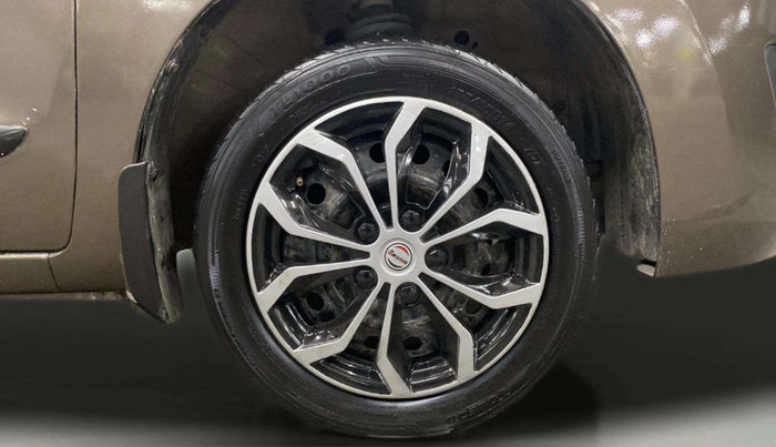 2013 Maruti Wagon R 1.0 VXI, Petrol, Manual, 29,774 km, Right Front Wheel
