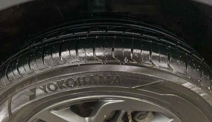 2019 Hyundai GRAND I10 NIOS SPORTZ 1.2 KAPPA VTVT, Petrol, Manual, 30,370 km, Right Front Tyre Tread