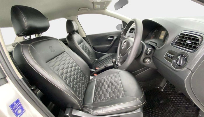 2017 Volkswagen Ameo COMFORTLINE 1.2L, Petrol, Manual, 87,650 km, Right Side Front Door Cabin
