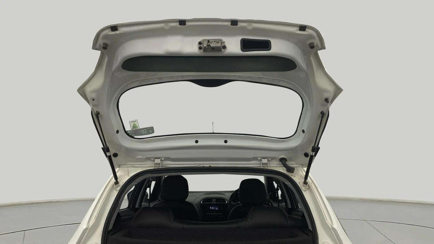 2023 Tata Tiago XTA PETROL, Petrol, Automatic, 27,526 km, Boot Door Open