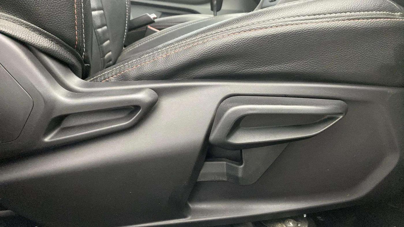 2023 Tata Tiago XTA PETROL, Petrol, Automatic, 27,526 km, Driver Side Adjustment Panel