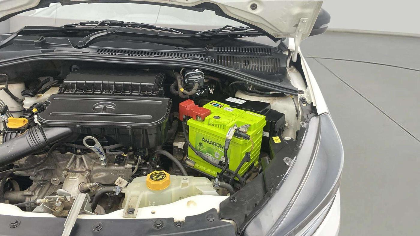 2023 Tata Tiago XTA PETROL, Petrol, Automatic, 27,526 km, Engine View - Left