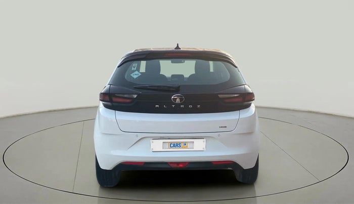 2024 Tata ALTROZ XZ PLUS SUNROOF CNG, CNG, Manual, 3,045 km, Back/Rear