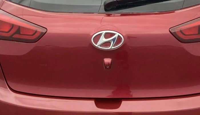 2015 Hyundai Elite i20 ASTA 1.4 CRDI, Diesel, Manual, 63,683 km, Dicky (Boot door) - Minor scratches
