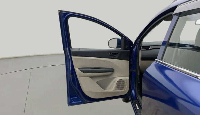2021 Renault TRIBER RXL MT, Petrol, Manual, 23,749 km, LHS Front Door