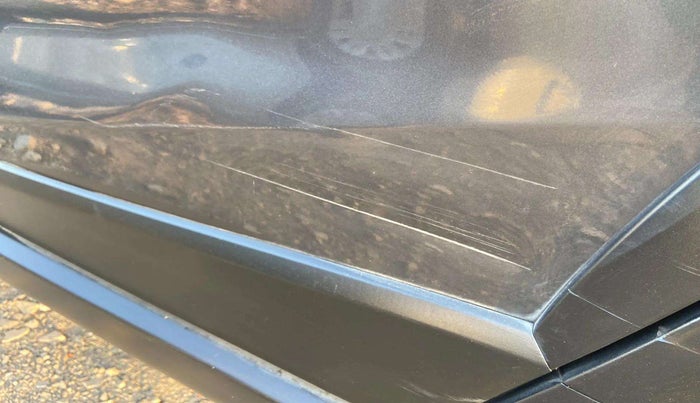 2022 Honda WR-V 1.2L I-VTEC SV MT, Petrol, Manual, 16,493 km, Rear left door - Minor scratches