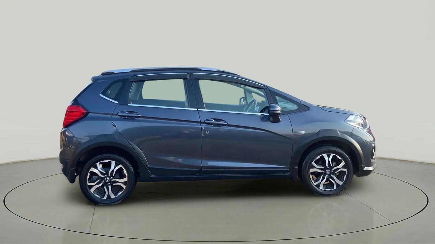 2022 Honda WR-V 1.2L I-VTEC SV MT, Petrol, Manual, 16,590 km, Right Side View