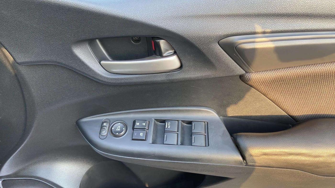 2022 Honda WR-V 1.2L I-VTEC SV MT, Petrol, Manual, 16,590 km, Driver Side Door Panels Control