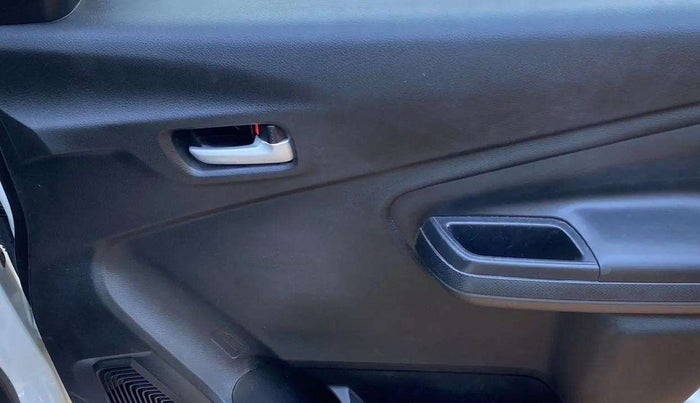2022 Maruti Celerio VXI, Petrol, Manual, 6,102 km, Driver Side Door Panels Control