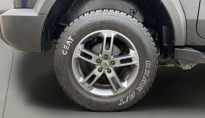 2021 Mahindra Thar LX  P 4WD AT CONVERTIBLE, Petrol, Automatic, 45,727 km, Right Rear Wheel