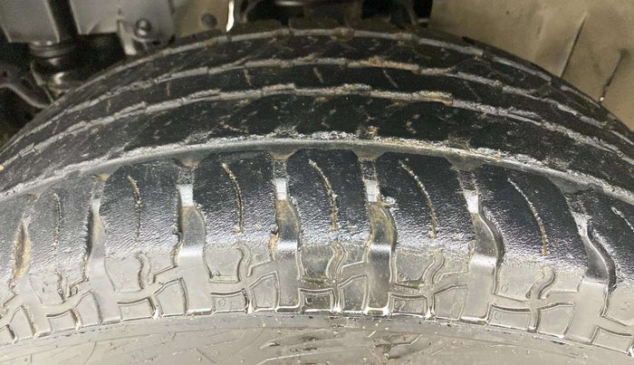 2021 Mahindra Thar LX  P 4WD AT CONVERTIBLE, Petrol, Automatic, 45,727 km, Left Front Tyre Tread