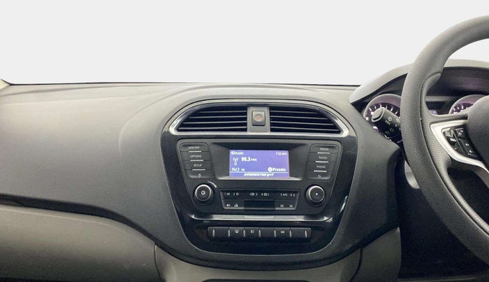 2017 Tata Tiago XZ PETROL, Petrol, Manual, 77,159 km, Air Conditioner