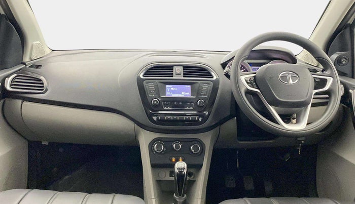2017 Tata Tiago XZ PETROL, Petrol, Manual, 77,159 km, Dashboard