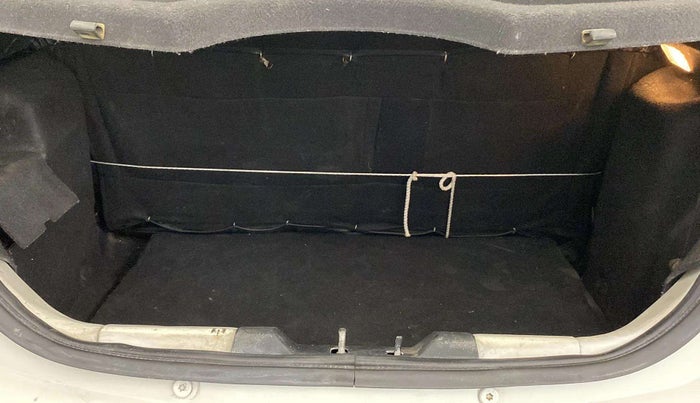 2017 Tata Tiago XZ PETROL, Petrol, Manual, 77,159 km, Boot Inside