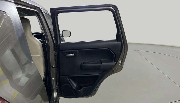 2019 Maruti New Wagon-R VXI (O) 1.0, Petrol, Manual, 9,075 km, RHS Rear Door