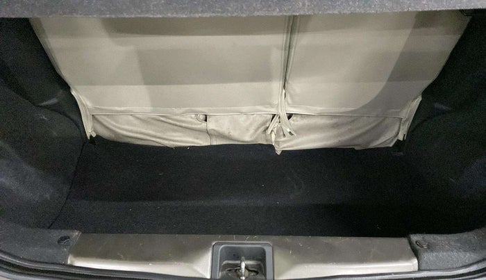 2019 Maruti New Wagon-R VXI (O) 1.0, Petrol, Manual, 9,075 km, Boot Inside