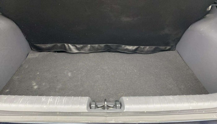 2019 Hyundai GRAND I10 NIOS SPORTZ AMT 1.2 KAPPA VTVT, Petrol, Automatic, 19,051 km, Boot Inside