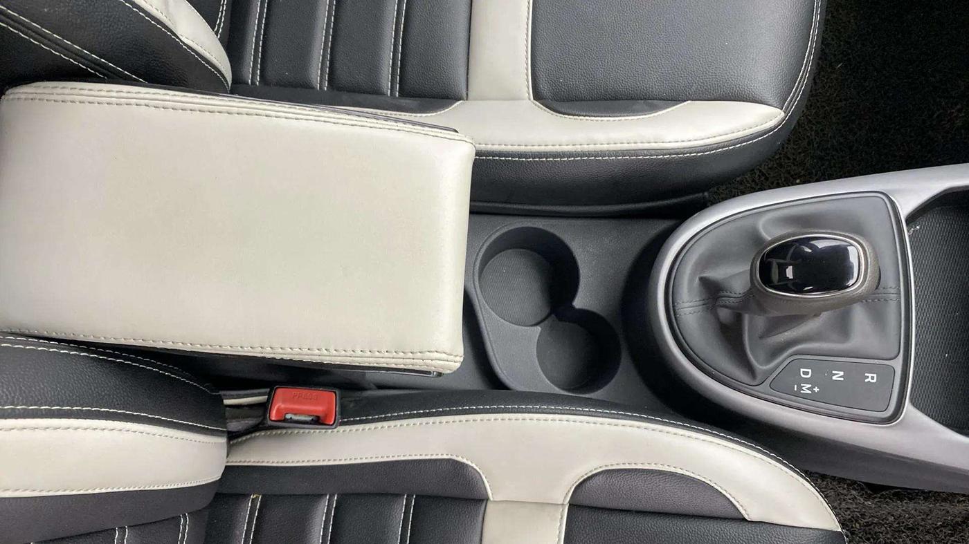 2019 Hyundai GRAND I10 NIOS SPORTZ AMT 1.2 KAPPA VTVT, Petrol, Automatic, 19,130 km, Gear Lever