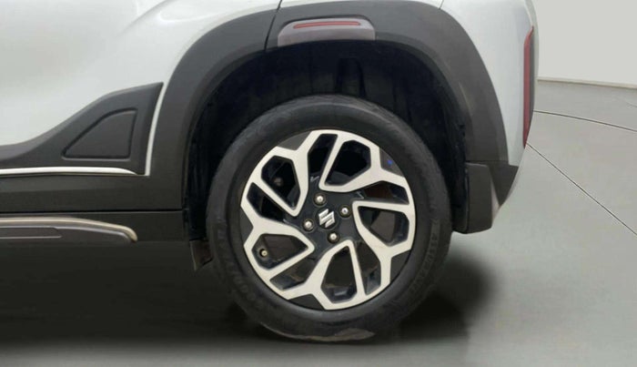 2023 Maruti FRONX ALPHA 1.0L TURBO 6 AT, Petrol, Automatic, 20,537 km, Right Rear Wheel