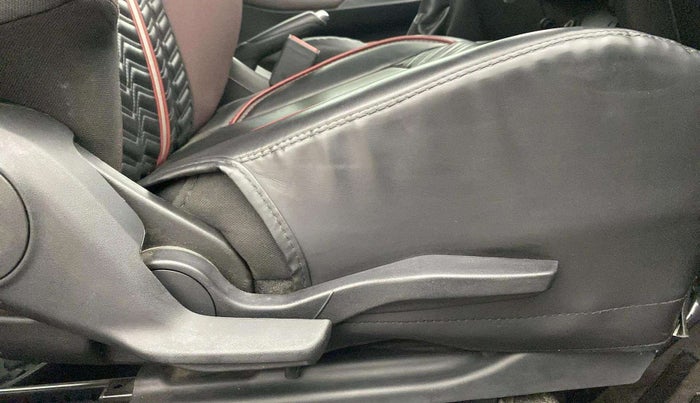 2023 Maruti FRONX ALPHA 1.0L TURBO 6 AT, Petrol, Automatic, 20,537 km, Driver Side Adjustment Panel